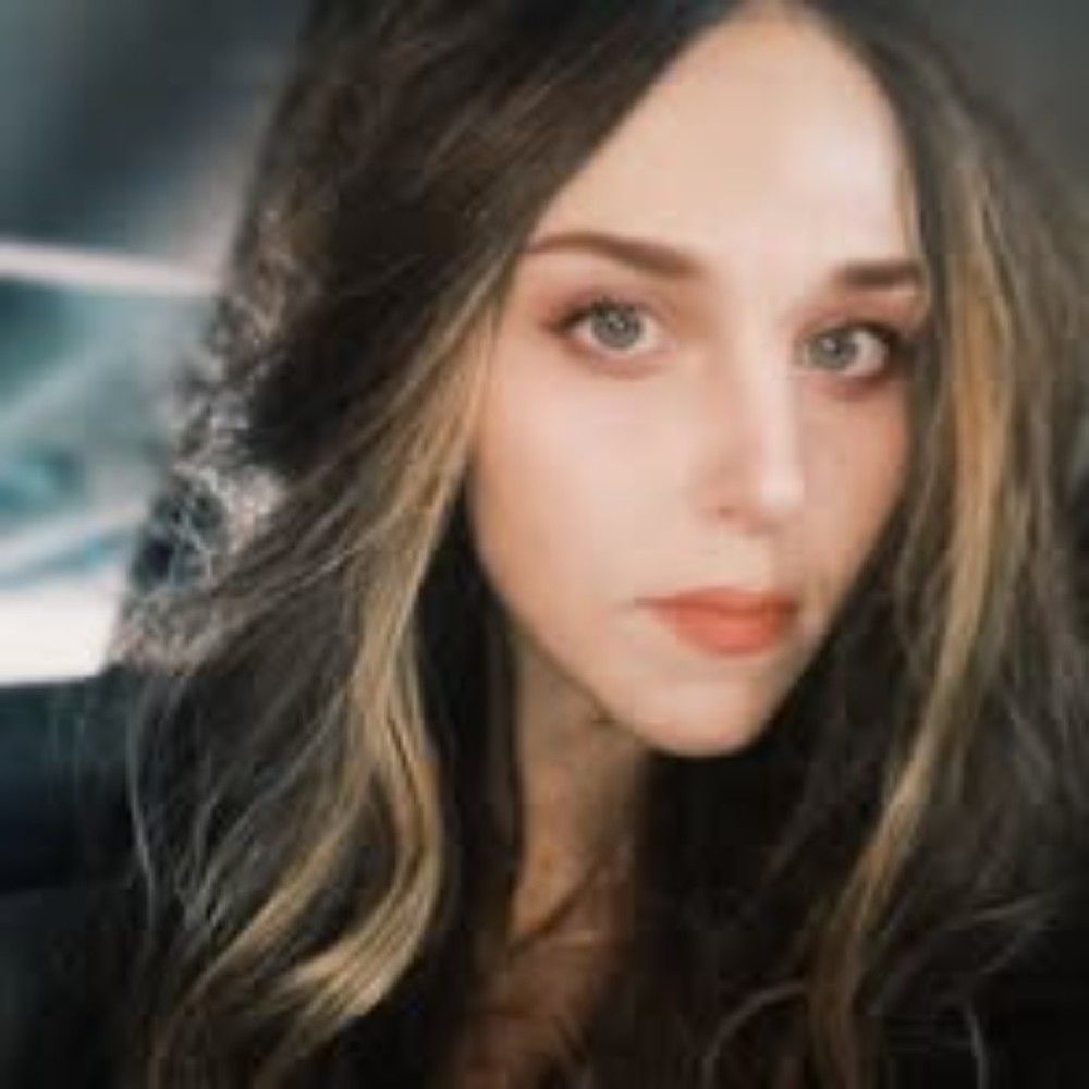 Meet your Posher, Kristin